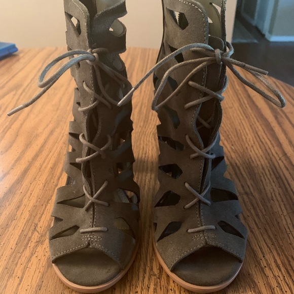 Suede Cut Out Peep Toe Bootie - Picture 2 of 7